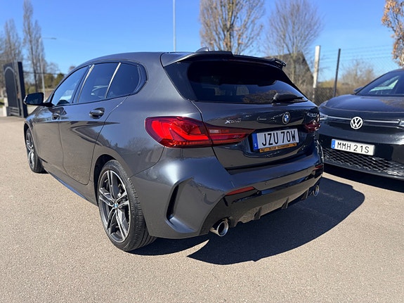 BMW 120d 3 of 5