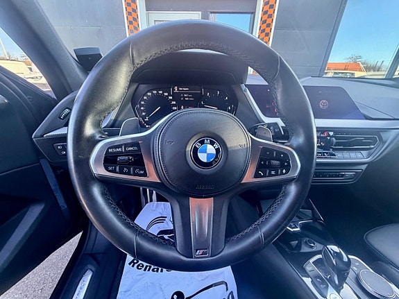 BMW 120d 13 of 16