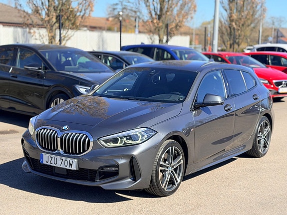 BMW 120d 9 of 16