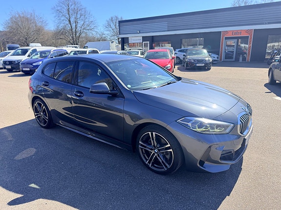 BMW 120d 6 of 16