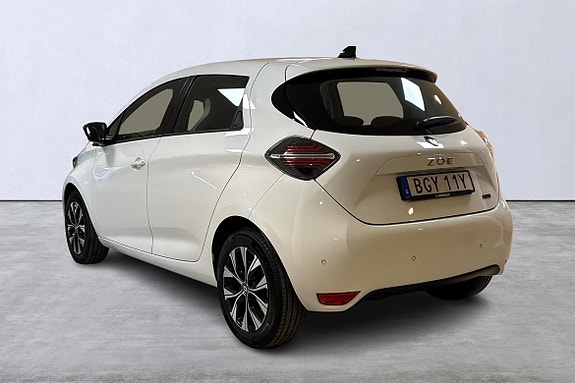 Renault Zoe 4 of 5