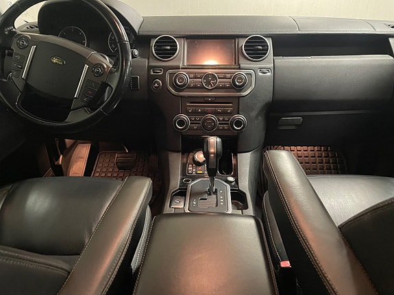 Land Rover Discovery 4 13 of 22