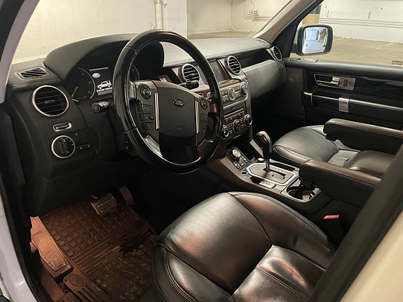 Land Rover Discovery 4 9 of 22