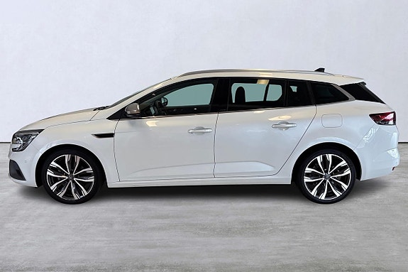 Renault Megane E-Tech 2 of 5