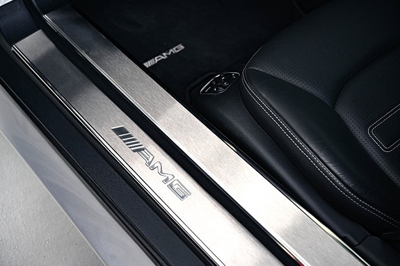Mercedes-Benz SL65 21 of 25