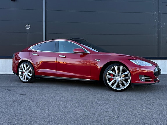 Tesla Model S 5 of 25