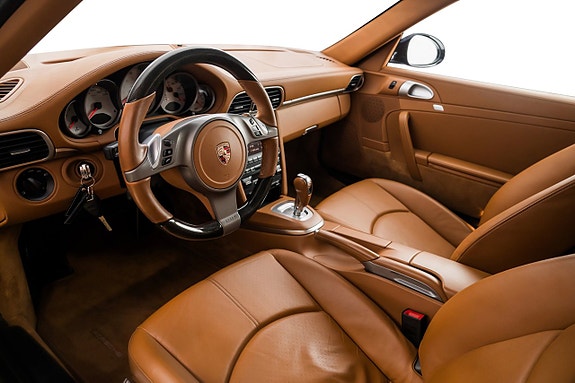 Porsche 911 12 of 28