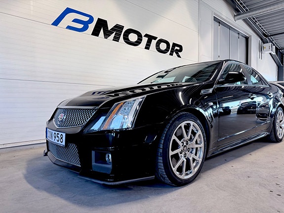 Cadillac CTS 5 of 22