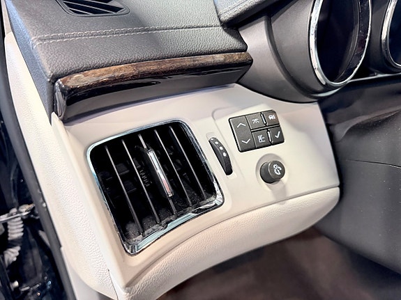 Cadillac CTS 16 of 22
