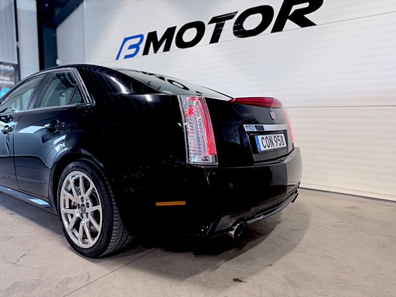 Cadillac CTS 6 of 22