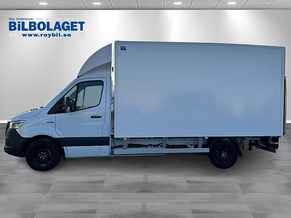 Mercedes-Benz eSprinter 420 2 of 5