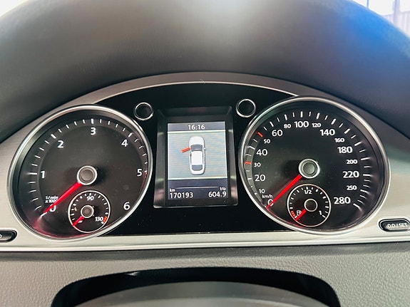 Volkswagen CC 21 of 21