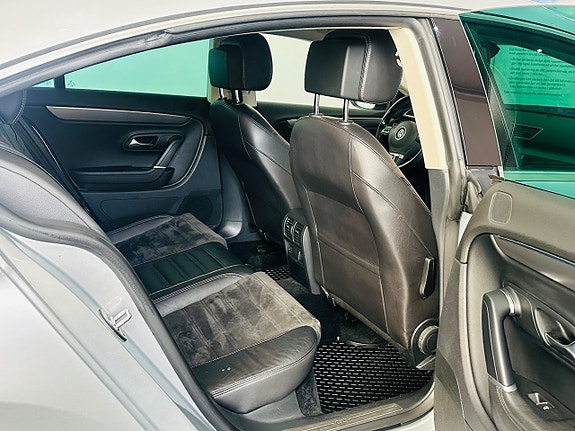 Volkswagen CC 16 of 21