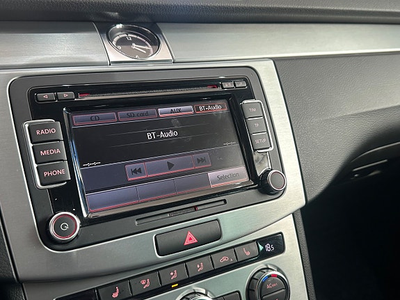 Volkswagen CC 19 of 21