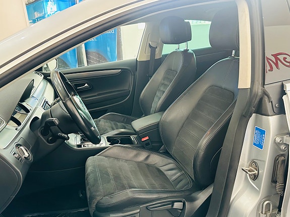 Volkswagen CC 12 of 21