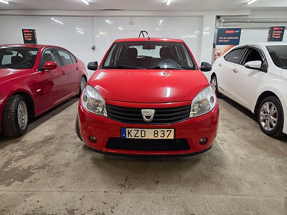 Dacia Sandero 3 of 5