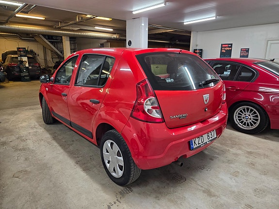 Dacia Sandero 6 of 10