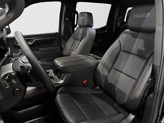 Chevrolet Silverado 1500 9 of 21