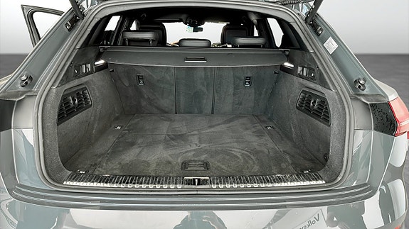 Audi Q8 e-tron 12 of 14