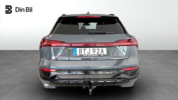 Audi Q8 e-tron 5 of 14