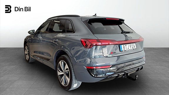 Audi Q8 e-tron 3 of 14