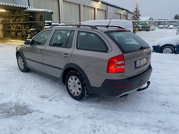 Skoda Octavia Scout 9 of 9