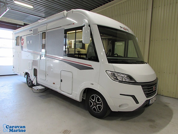 Pilote G 740 GJ Evidence /Aut / Alde / AC Bodel /Litium / Solcell