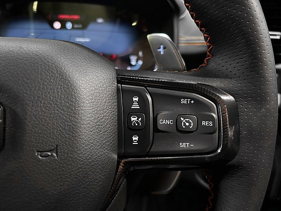Dodge RAM 1500 30 of 30