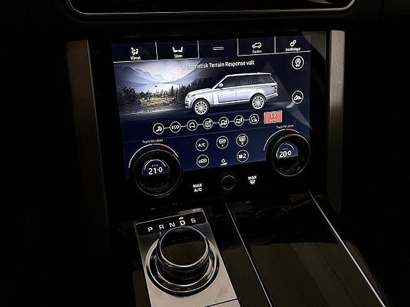 Land Rover Range Rover 27 of 30