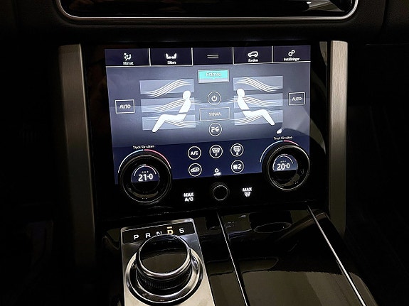 Land Rover Range Rover 25 of 30