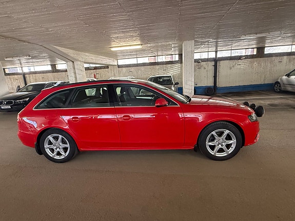 Audi A4 4 of 5
