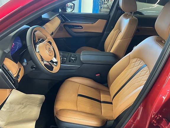 Mazda CX-60 7 of 10