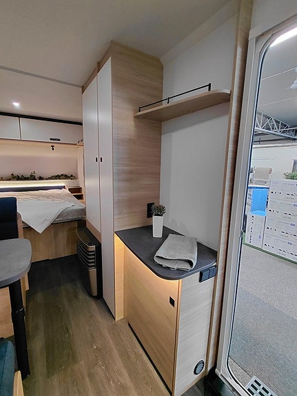 Caravelair Alba 450 Anniversary 9 of 14