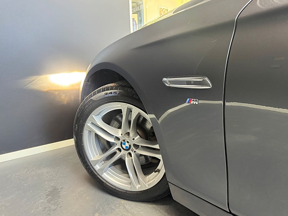 BMW 520d 24 of 26