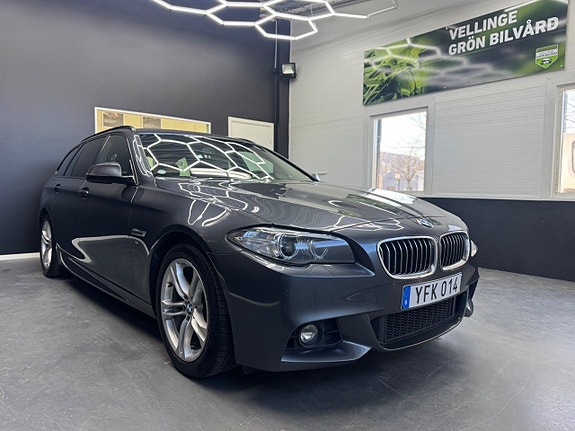 BMW 520d 2 of 5