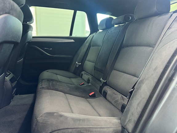 BMW 520d 12 of 26