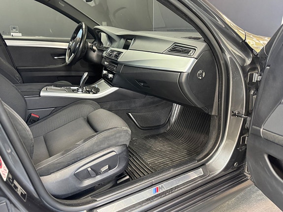 BMW 520d 13 of 26