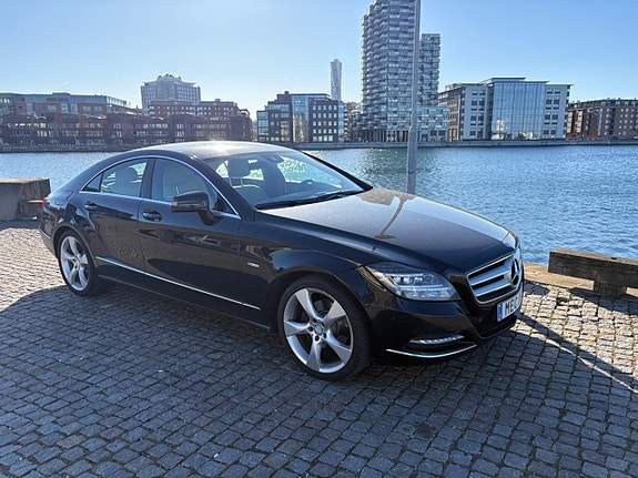 Mercedes-Benz CLS350 9 of 15