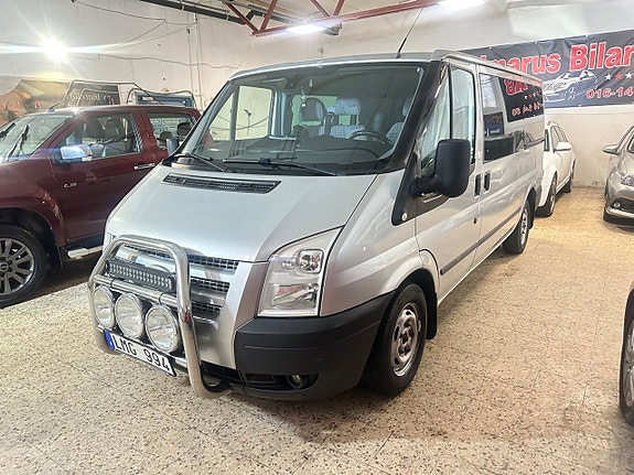 Ford Transit 3 of 5