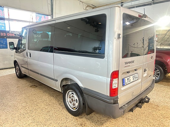 Ford Transit 4 of 5