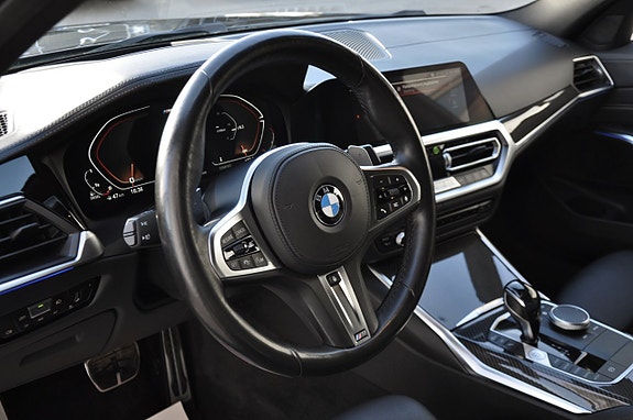 BMW M340d 10 of 14