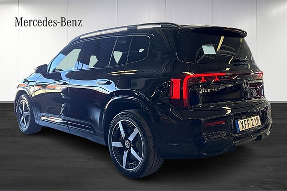 Mercedes-Benz GLB350 4 of 5