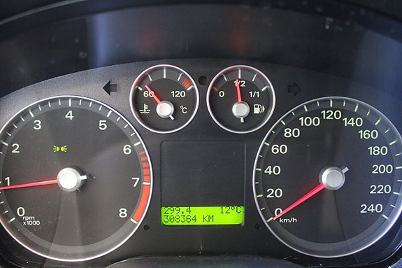 Ford Focus 15 of 15