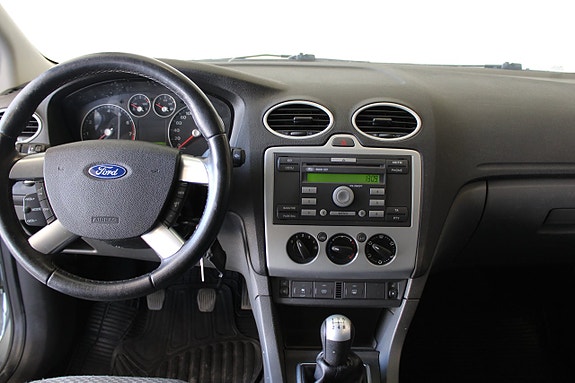 Ford Focus 6 of 15