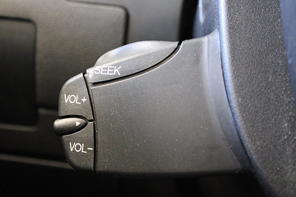 Ford Mondeo 17 of 19