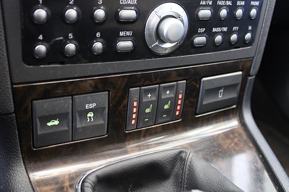 Ford Mondeo 15 of 19