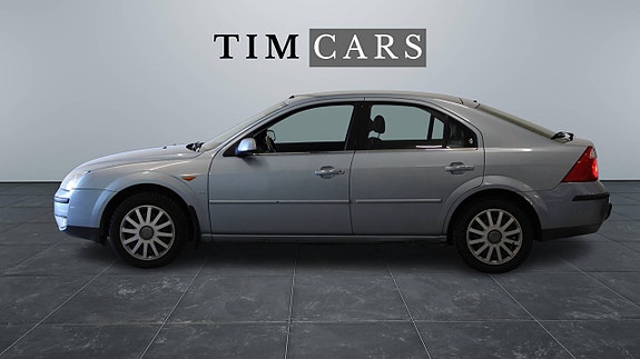 Ford Mondeo 2 of 19