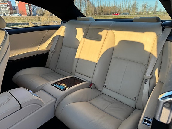 Mercedes-Benz CL500 18 of 24