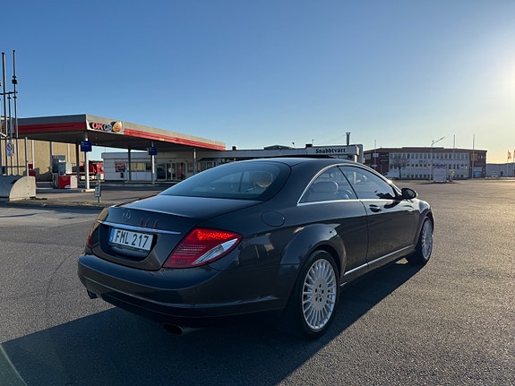 Mercedes-Benz CL500 5 of 5
