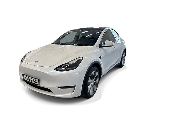 Tesla Model Y 2 of 5